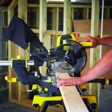 Ingletadora 216mm STANLEY